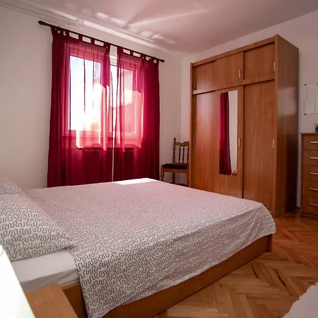 With A Parking Space - 20535 Apartment Rovinj